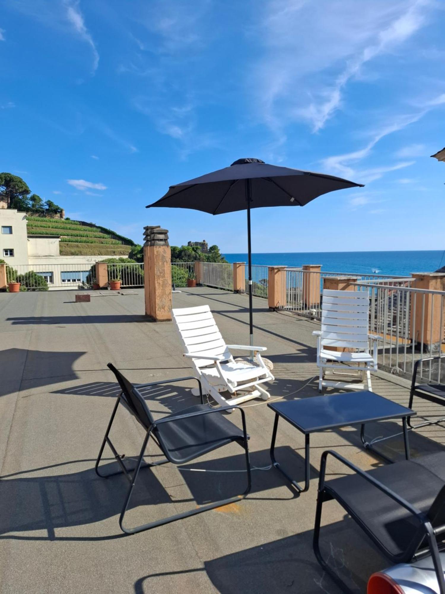 Moneglia Beach Downtown Exteriér fotografie